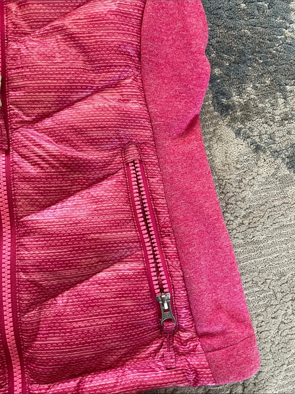 Free Country Girls' Hooded Quilted Vest in Bright Pink - Picture 4 of 6